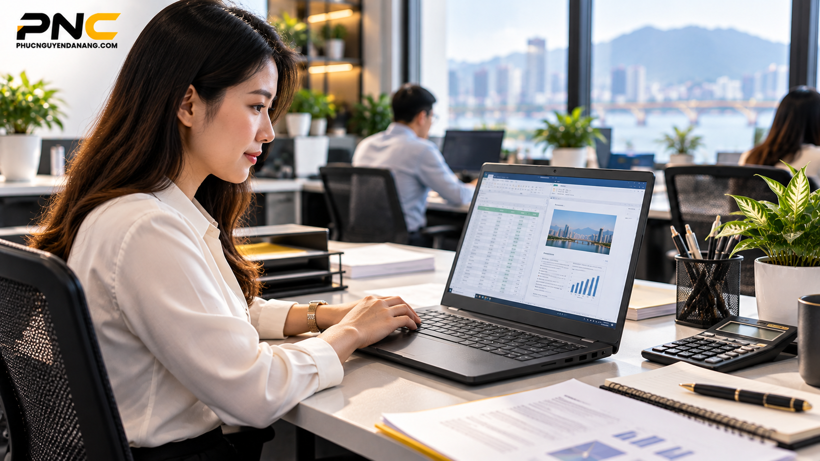 Laptop Dell Pro 15 Essential PV15250 dùng trong văn phòng